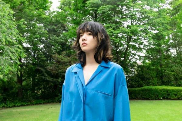 あいみょん“史上最大規模”の全国ツアー「ま・あ・る」東京や大阪など14都市28公演