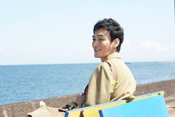 映画『サバカン SABAKAN』草彅剛ら出演、少年たちと家族の“愛の物語”80年代長崎が舞台