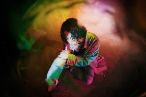 キタニタツヤの新曲「冷たい渦」「プラテネス」黒木華主演ドラマの主題歌、MVも