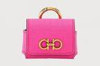 サルヴァトーレ フェラガモ22年リゾート新作バッグやシューズ、ピンクやレッドなど鮮烈なカラーで