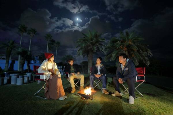 「京急油壺温泉キャンプパーク」京急油壺マリンパーク跡地に誕生、広大なキャンプサイトやBBQ場