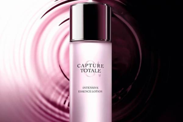 ディオール、“永遠の植物”ロンゴザ着想「カプチュール トータル」新美容液ローション