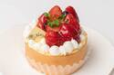 佐賀県産ブランド苺「いちごさん」まるごと大福やロールケーキが日本橋三越本店に