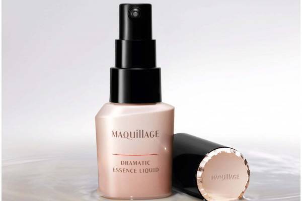 マキアージュ22年春コスメ“極上つるん肌”叶える美容液ファンデーション、カバー×スキンケア効果も