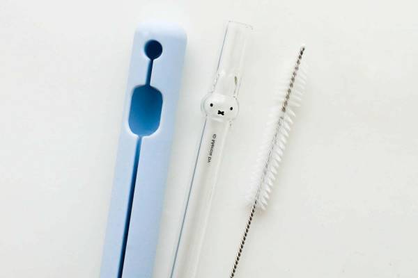 ミッフィーのガラス製ストロー登場、びっくり顔・なみだ顔など全4種＆シリコンケース付き