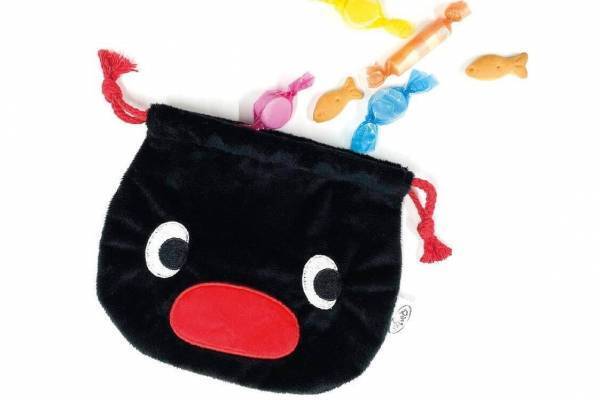「ピングー水族館グッズ」の新作、ピングーの顔を描いたマルチケースやボア巾着