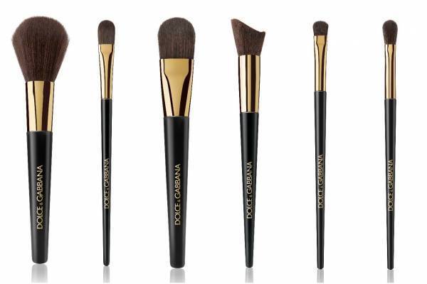 ドルチェ＆ガッバーナ ビューティの新作メイクブラシ、“ソフトな毛先”のアイブラシなど全9種