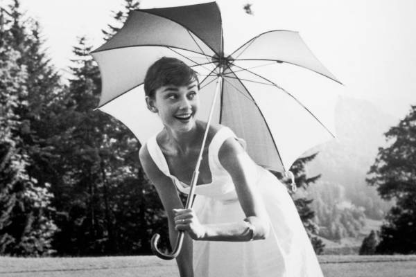 ドキュメンタリー映画『オードリー・ヘプバーン』世界に愛された大女優、名声の裏に隠された素顔とは？