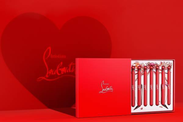 クリスチャン ルブタンのミニフレグランス、バレンタイン限定“レッドボックス”入りセットが店頭へ