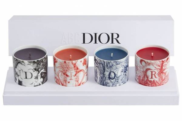 ディオール「ミッツァ スカーフ」着想の新作ホームコレクション、トワル ドゥ ジュイ柄のキャンドル