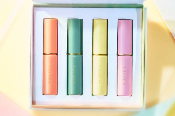 トーン22年春コスメ - “春色”カラーマスカラ4本セット、イエローやラベンダーなど限定色入り
