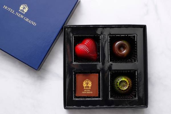 ホテルニューグランドのバレンタイン限定ショコラ、真っ赤な“ハート型”や蜂蜜×紅茶フレーバー