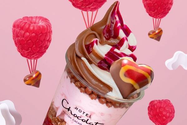 ホテルショコラのバレンタイン限定「ラブリーラズベリーサンデー」濃厚ショコラアイス×ラズベリー