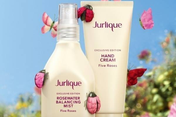 ジュリーク「ローズの花束」イメージ限定ハンドクリーム＆ミスト、5種の摘みたてローズの香り