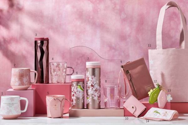 スターバックス リザーブ ロースタリー 東京の限定桜グッズ、桜を描いたタンブラーやピンクのレザー小物