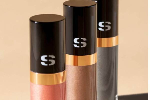 シスレー22年夏コスメ、“まばゆい輝き&発色キープ”ブランド初のリキッドアイシャドウ