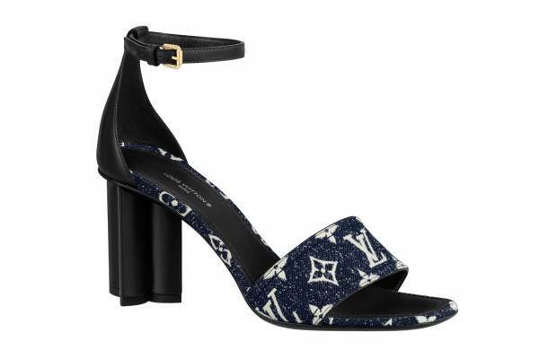 ルイ・ヴィトンの日本限定シューズ、ブリーチ加工のモノグラム・デニム×漆黒レザーのミュールなど