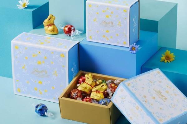 リンツのホワイトデー&イースター、春めくブルーの「リンドール」チョコギフトやうさぎ型ショコラ