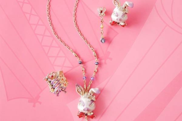 アナ スイ“ティアラ”をつけた「うさぎ」モチーフの新作ネックレス&ピアス、“コルセットリング”も