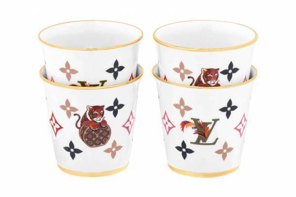 ルイ・ヴィトン22年干支「寅」モチーフのギフト、“虎＆モノグラム・フラワー”のカップやプレート
