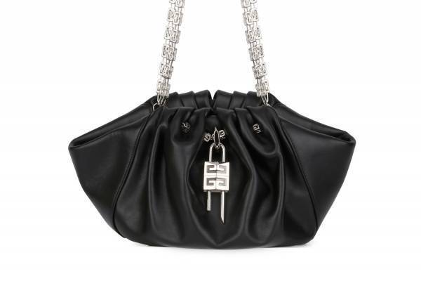 ジバンシィ“巾着型”の新作ハンドバッグ「ケニー」オーガンザ素材やマザーオブパール刺繍入りなど