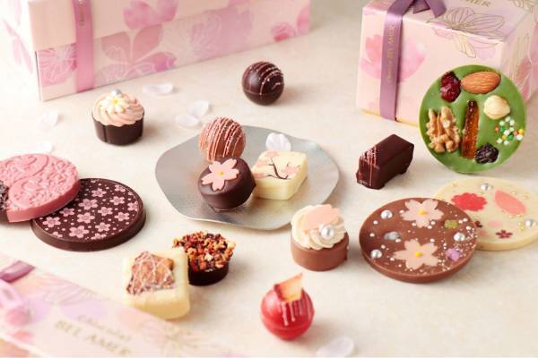 ベルアメールの春限定スイーツ、華やかな“桜”モチーフのショコラや“ふんわりムース”のミニケーキ