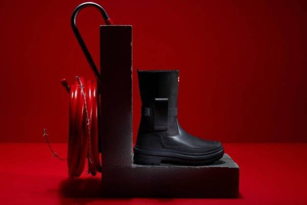 ハンター新作"折りたたみ可能"なレディースブーツ＆耐水レザーのロングブーツ