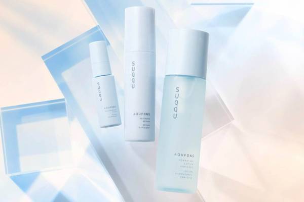 SUQQUのスキンケア「アクフォンス」限定キット、うるみ艶を叶える“美容液現品”入り
