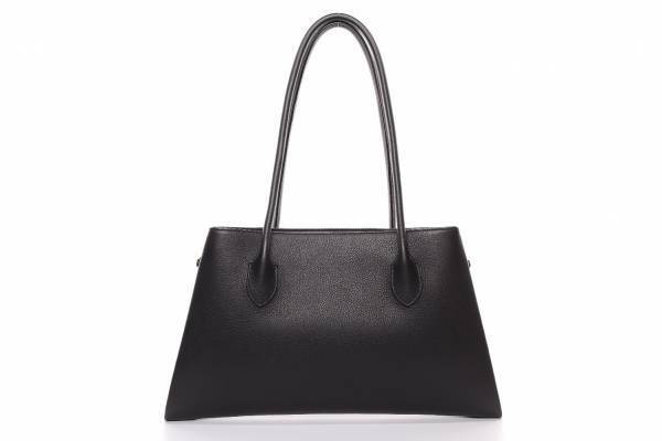 ザ・ロウの新作バッグ「マルゴートリフォルド」エッジィな台形型シルエット