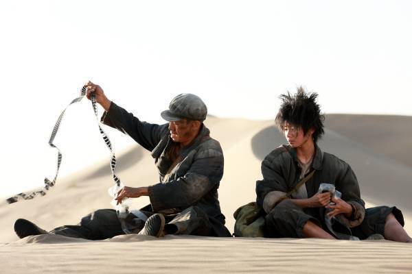 映画『ワン・セカンド 永遠の24フレーム』チャン・イーモウ監督“映画愛”に満ちた感動作