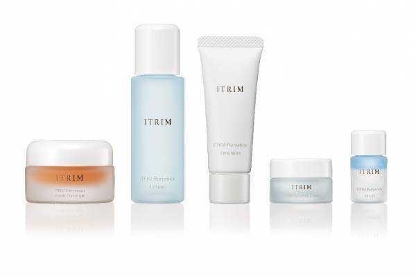 イトリン22年夏限定スキンケアキット、人気美白「ルリホワイト」化粧水＆美容液など全5点セット