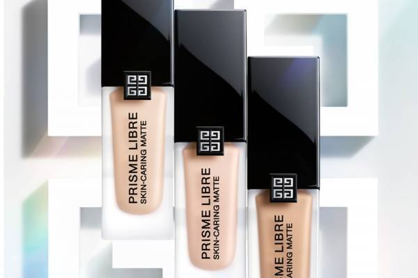 ジバンシイ22年夏ベースメイク、「プリズム・リーブル」“立体マット”の新作リキッドファンデ