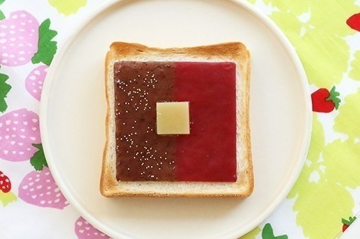 「スライスようかん 春のベリー」パンにのせて焼くだけ“熱々小倉トースト”に、京菓子・亀屋良長から