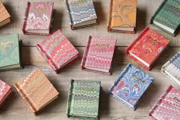 松坂屋名古屋店に文具約6000種が集結！「文具の博覧会」愛知モチーフのスタンプやノートも