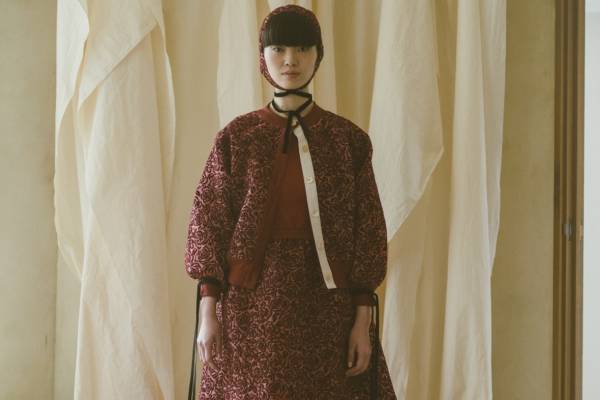 ホウガ 2022年秋冬コレクション - 夢と現実を行き来して