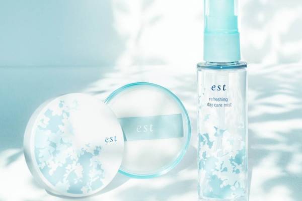 エスト2022年夏コスメ、うるおいチャージ日中用ミスト＆テカリ・崩れ防止の夏用おしろい