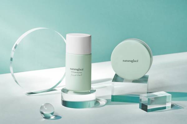 ナチュラグラッセ22年夏UVケア、"ミントの香り＆ひんやり感触”の日焼け止め下地など