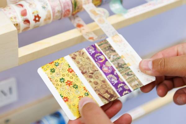 「文具女子博in大阪2022」日本最大級文具の祭典、クレヨン＆学習帳の“ミニチュア”キーホルダーも