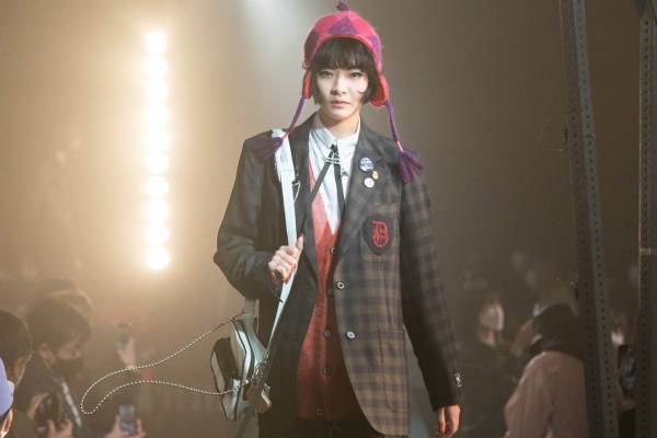 ダイリク 2022-23年秋冬コレクション - 「高校の放課後」をテーマに制服ルックを着崩し