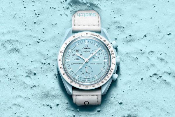 オメガ×スウォッチの惑星モチーフ腕時計「ムーンスウォッチ」地球や金星カラーのスピードマスター