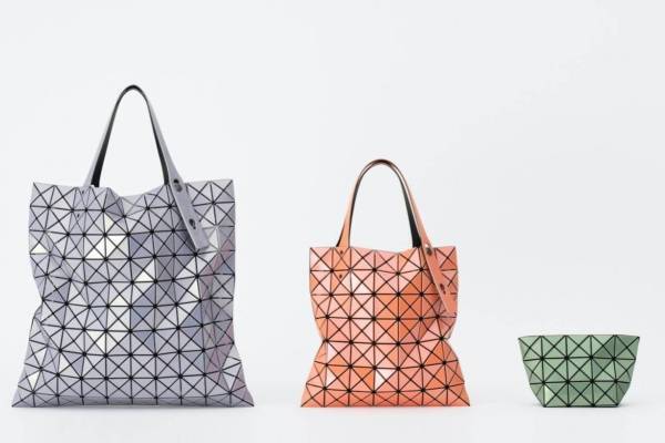 BAO BAO ISSEY MIYAKE新作バッグ、“初夏の果実”色トートや"鳥の巣"着想ショルダー