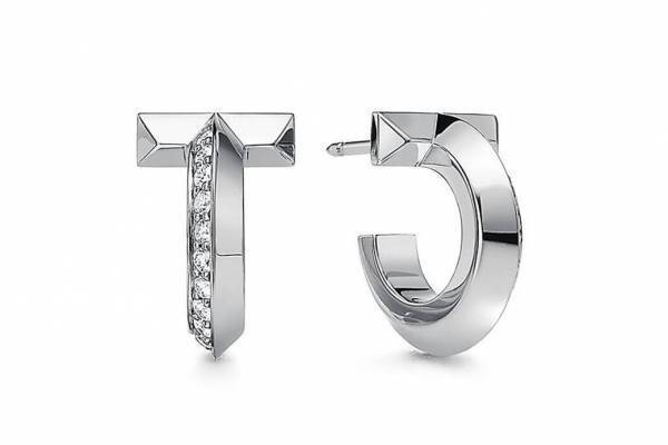 ティファニーのアイコンジュエリー「ティファニー T ワン」新作、ダイヤモンド輝くフープピアス