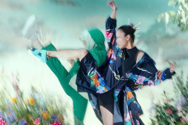 Y-3の春夏新作、アーカイブプリントを再構築した花柄スニーカー＆ウインドブレーカーなど