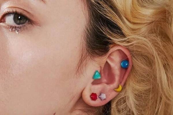 パメオポーズ「チャーミングシール」がアクセサリーに、新作カラフルハート＆スターのリングやピアス