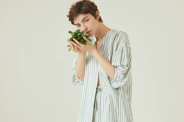 スナイデル ホーム新作“ミント”ルームウェア、ひんやりメントール加工のブラウス＆ワンピース