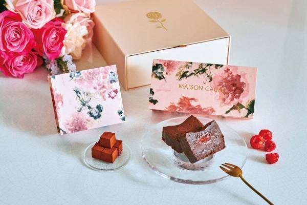 メゾンカカオから薔薇の母の日限定アロマ生チョコ「メルシー」フランボワーズ のガトーショコラも