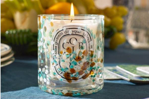 ディプティック“まるでアート作品”点描風デザインのキャンドルホルダーや花瓶、新作インテリア雑貨