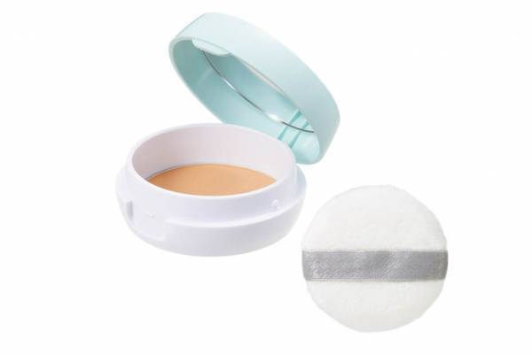 クリアラスト2022年夏コスメ、“ひんやり冷感”フェイスパウダーでUVケア＆化粧持ちUP