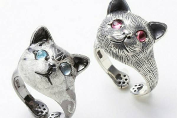 「まるごと猫フェスティバル」大阪の阪神梅田本店で、『猫のダヤン』バッグや瞳が輝くリング