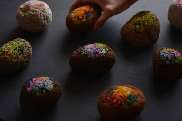 銀座 蔦屋書店「花で気持ちを贈るギフトフェア」花の⽟⼿箱やチューリップ型LEDライト